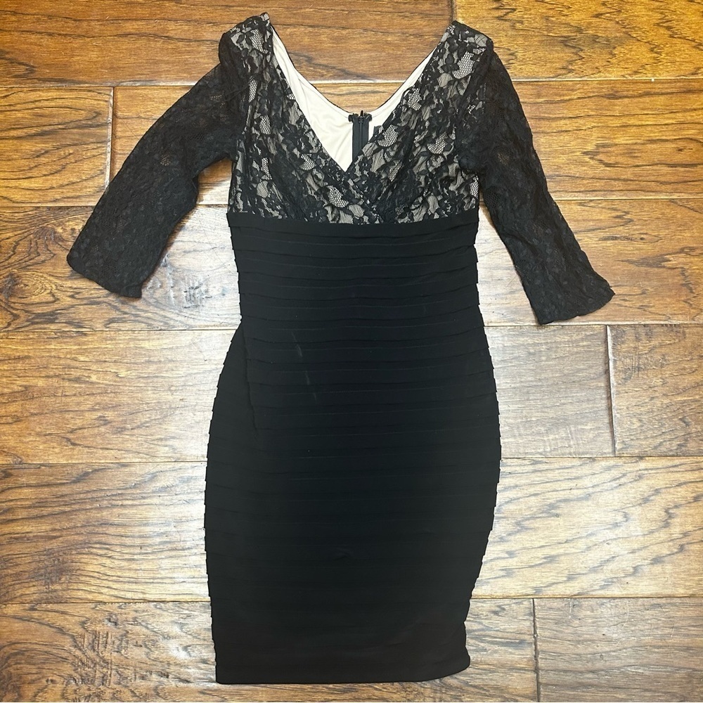 Adrianna papell bodycon lace cocktail dress